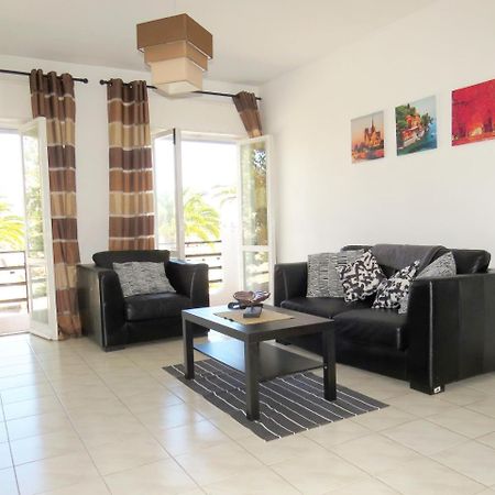Appartement Im On Avenida à Lagos Extérieur photo